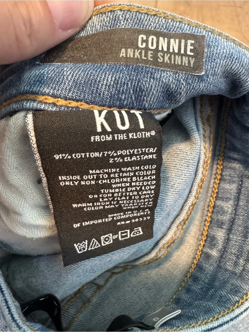 KUT from the Kloth Connie Ankle Skinny jeans size 0